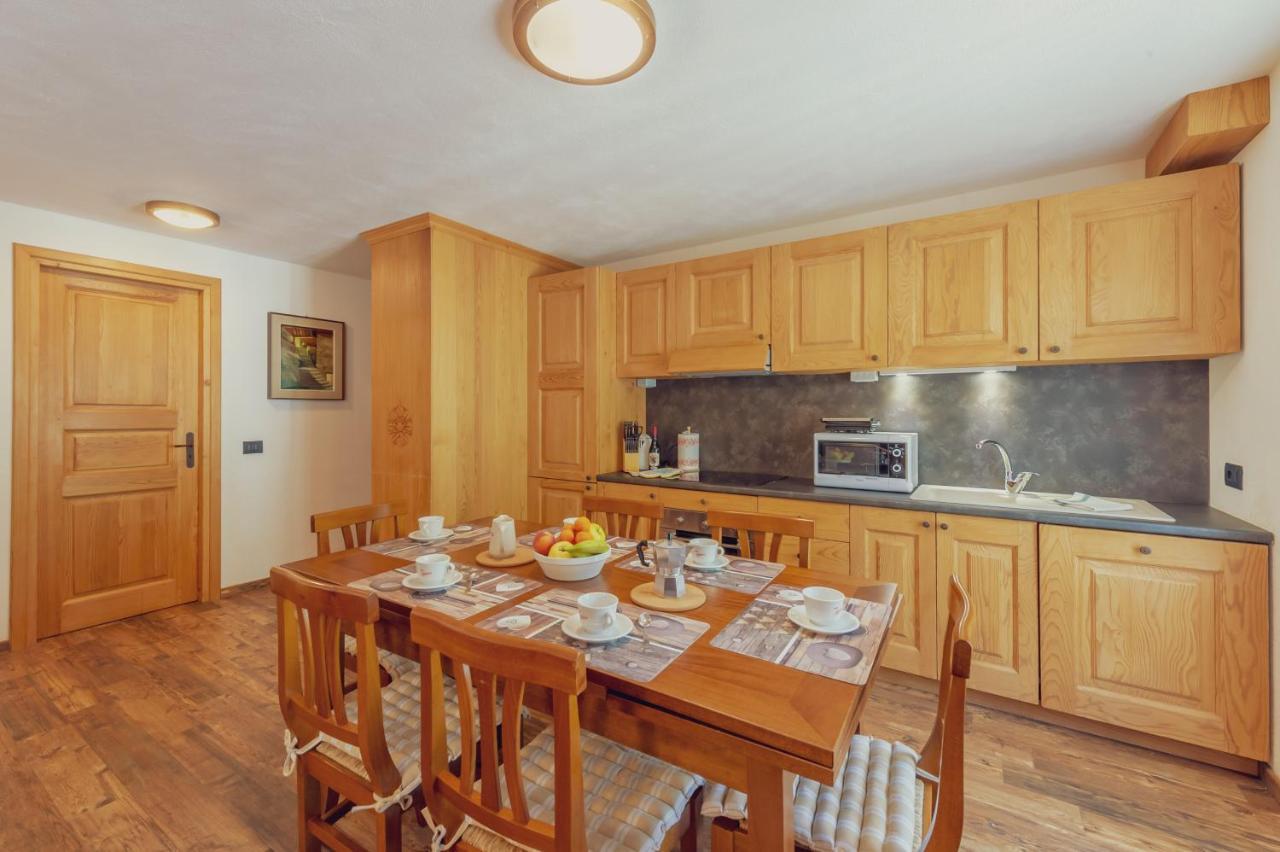 Casa Jasmine - Cir Vda Courmayeur 0154 Buitenkant foto