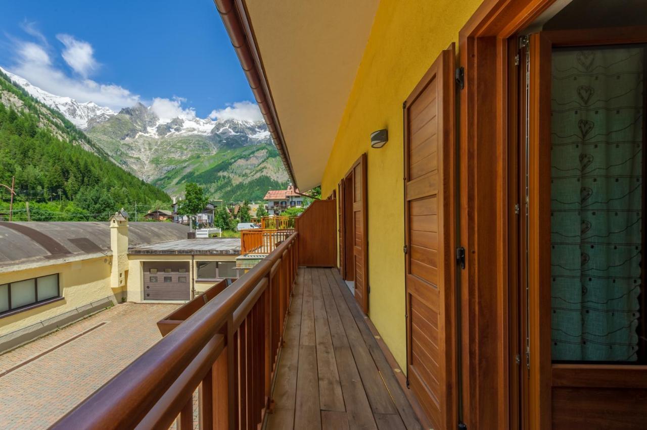 Casa Jasmine - Cir Vda Courmayeur 0154 Buitenkant foto