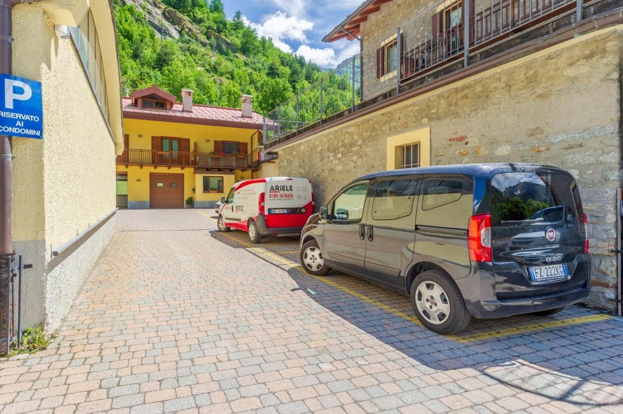 Casa Jasmine - Cir Vda Courmayeur 0154 Buitenkant foto